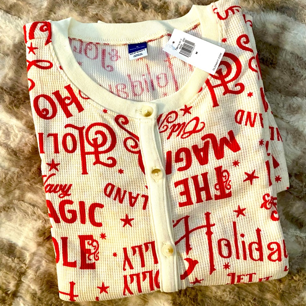 Old Navy M onesie NWT